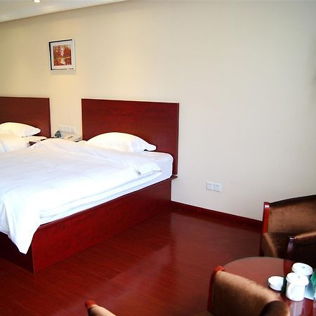 Greentree Inn Jiangxi Fuzhou Gandong Bridge Express Hotel Kültér fotó
