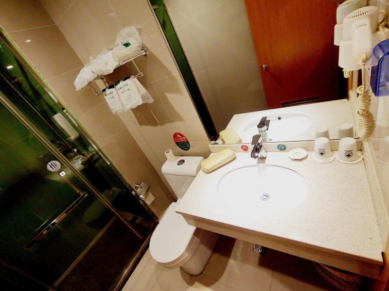 Greentree Inn Jiangxi Fuzhou Gandong Bridge Express Hotel Kültér fotó