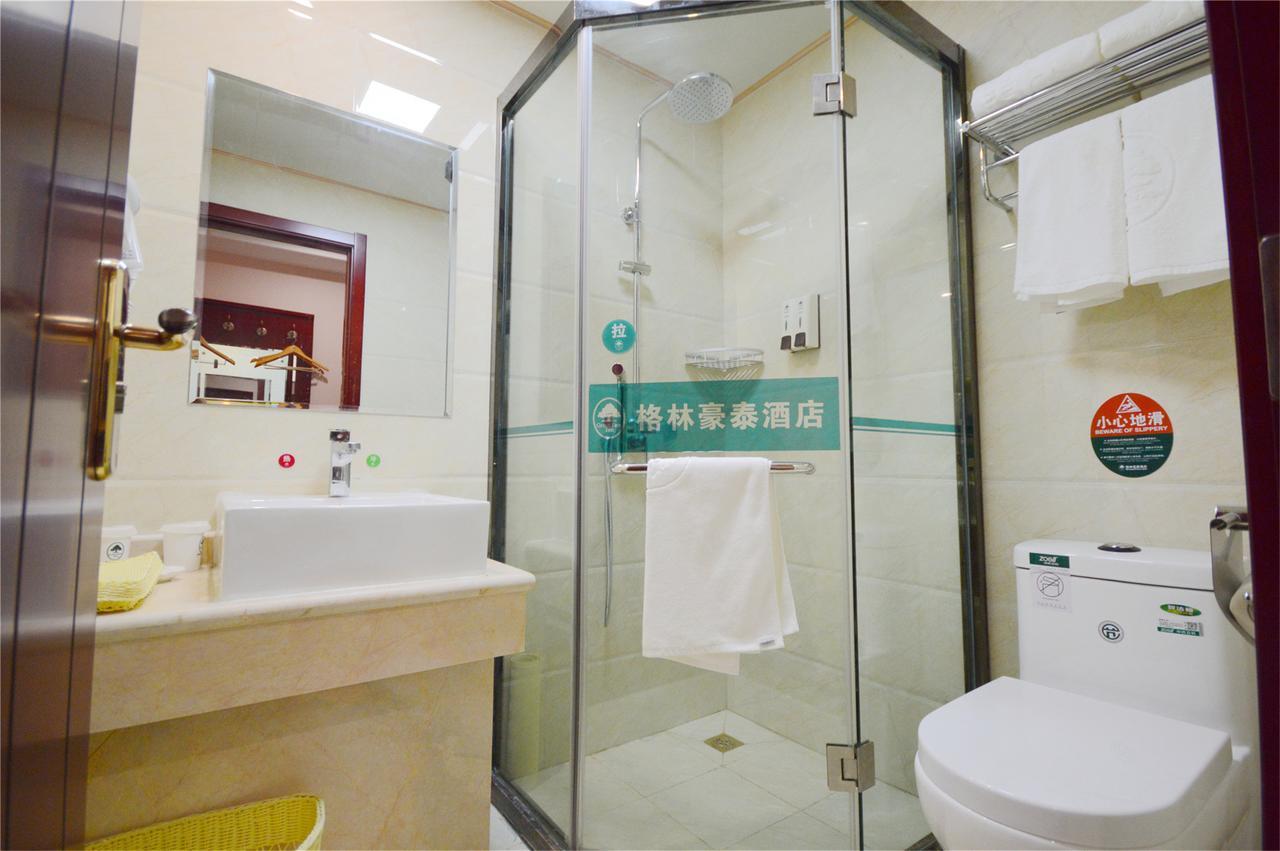 Greentree Inn Jiangxi Fuzhou Gandong Bridge Express Hotel Kültér fotó