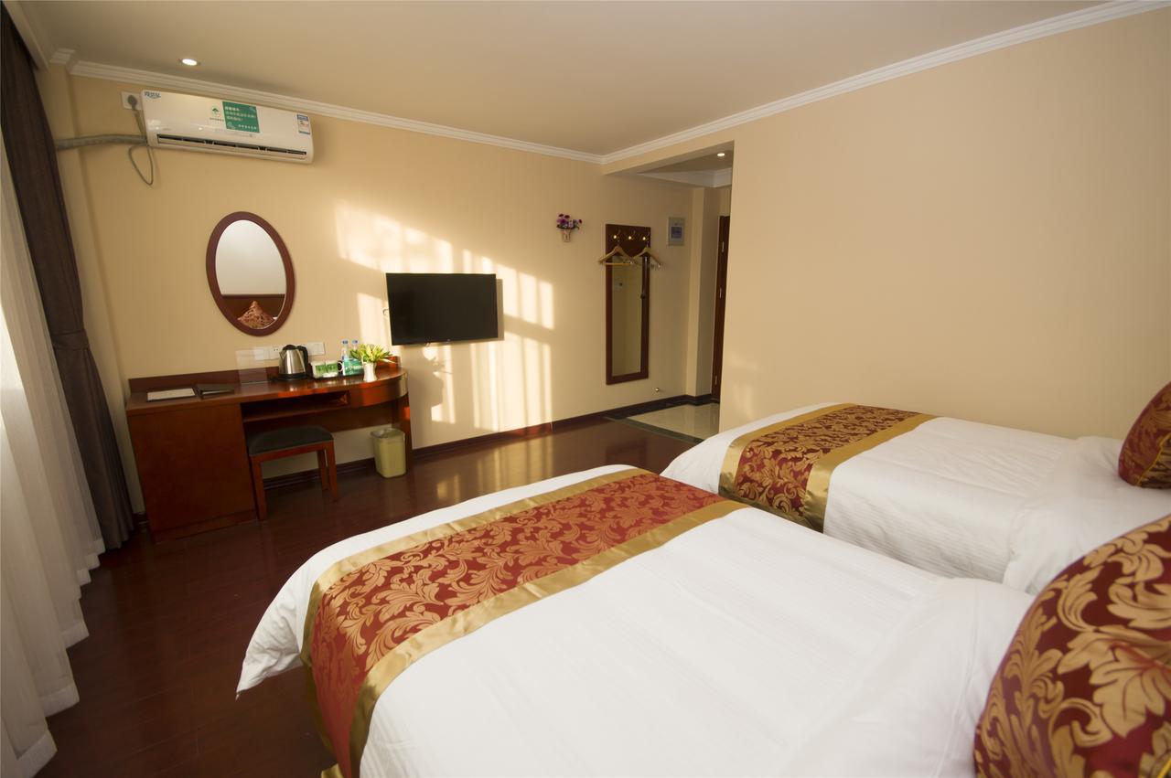 Greentree Inn Jiangxi Fuzhou Gandong Bridge Express Hotel Kültér fotó