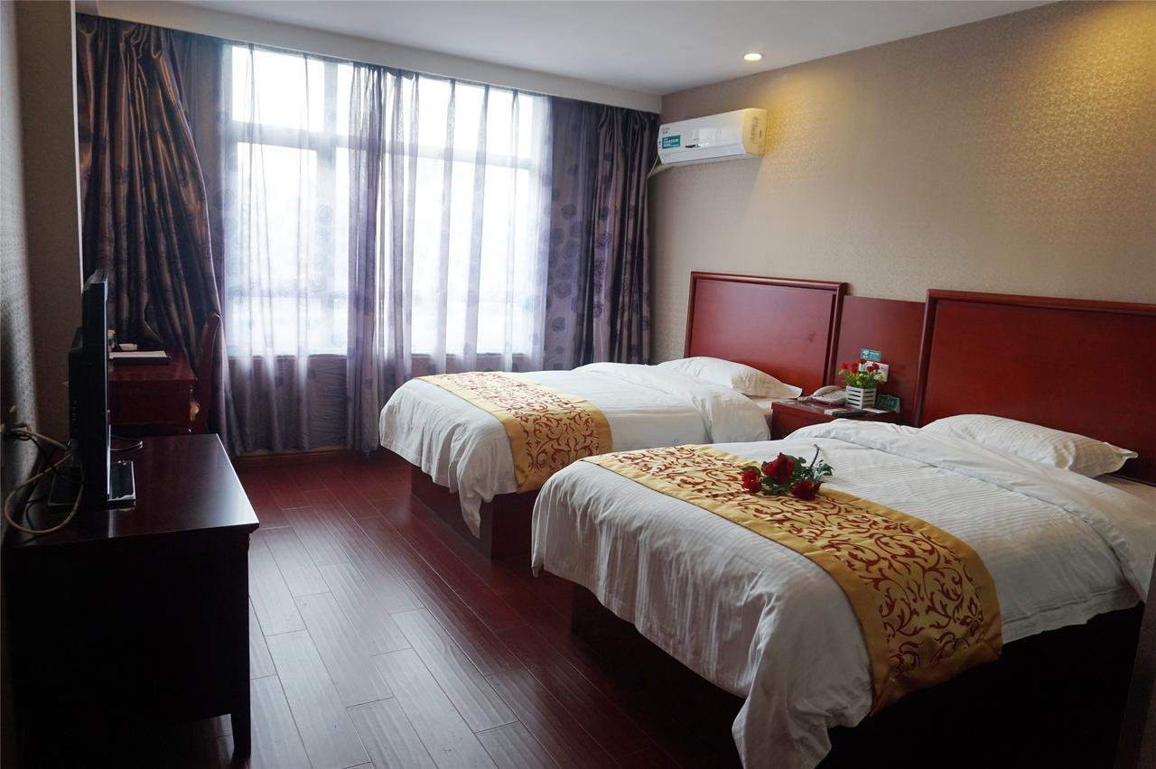 Greentree Inn Jiangxi Fuzhou Gandong Bridge Express Hotel Kültér fotó