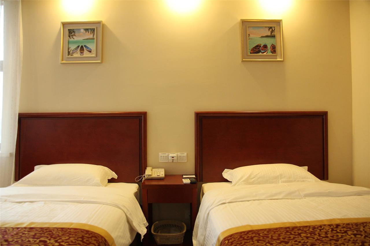 Greentree Inn Jiangxi Fuzhou Gandong Bridge Express Hotel Kültér fotó